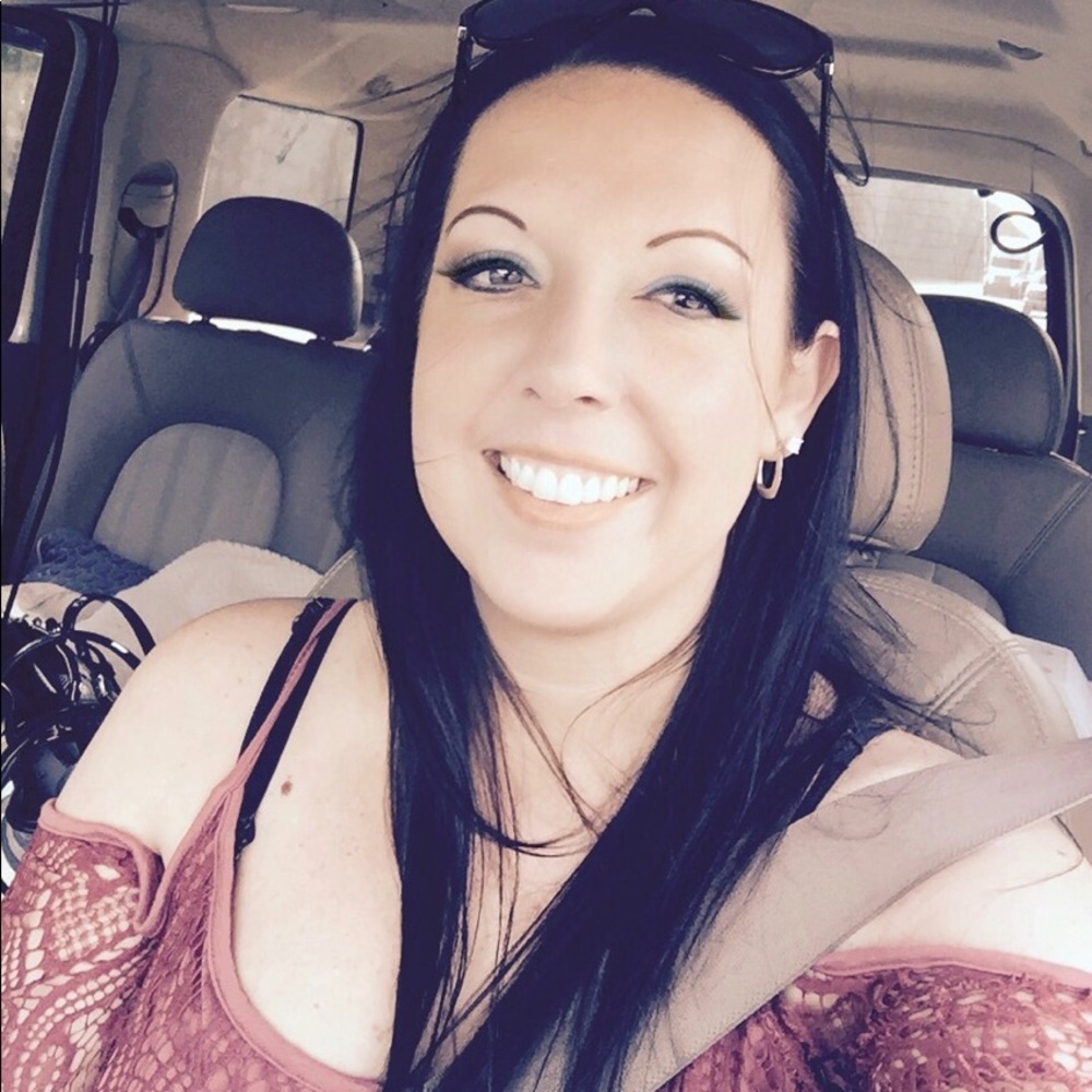 Meet your Posher, Catie
